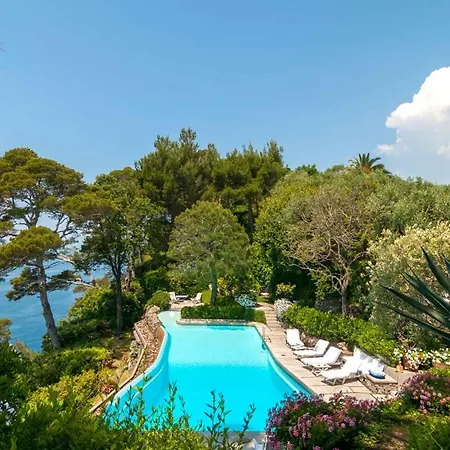 Luxury On Sea Apartman *